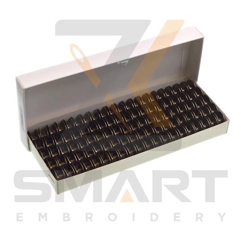 L Štandardná veľkosť Nerezová oceľ Materiál Bobbins Embroidery Machine Parts R0610-S01