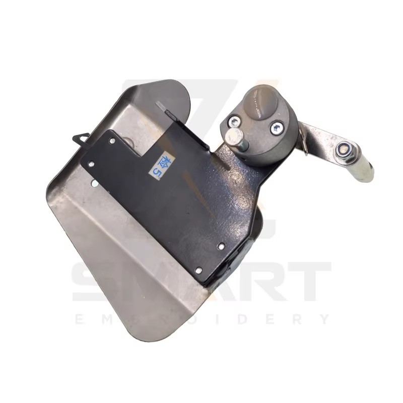 Upper Thread Hook Wiper Ass'y pre čínsky závesný stroj C0101CN05